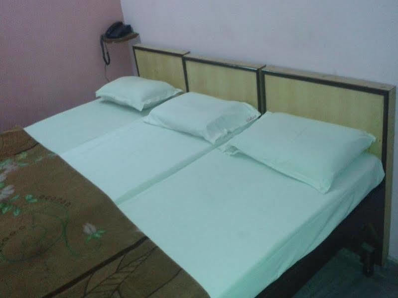 Hotel Sagar Агра Экстерьер фото